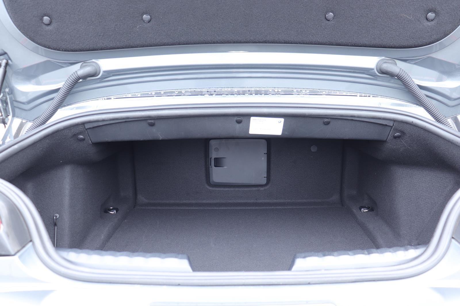 Used 2024 Skyscraper Grey Metallic BMW M40i image 13