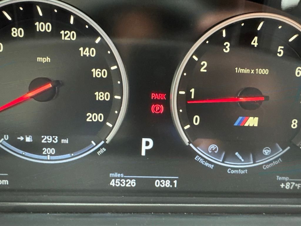 Used 2014 Black BMW  image 5