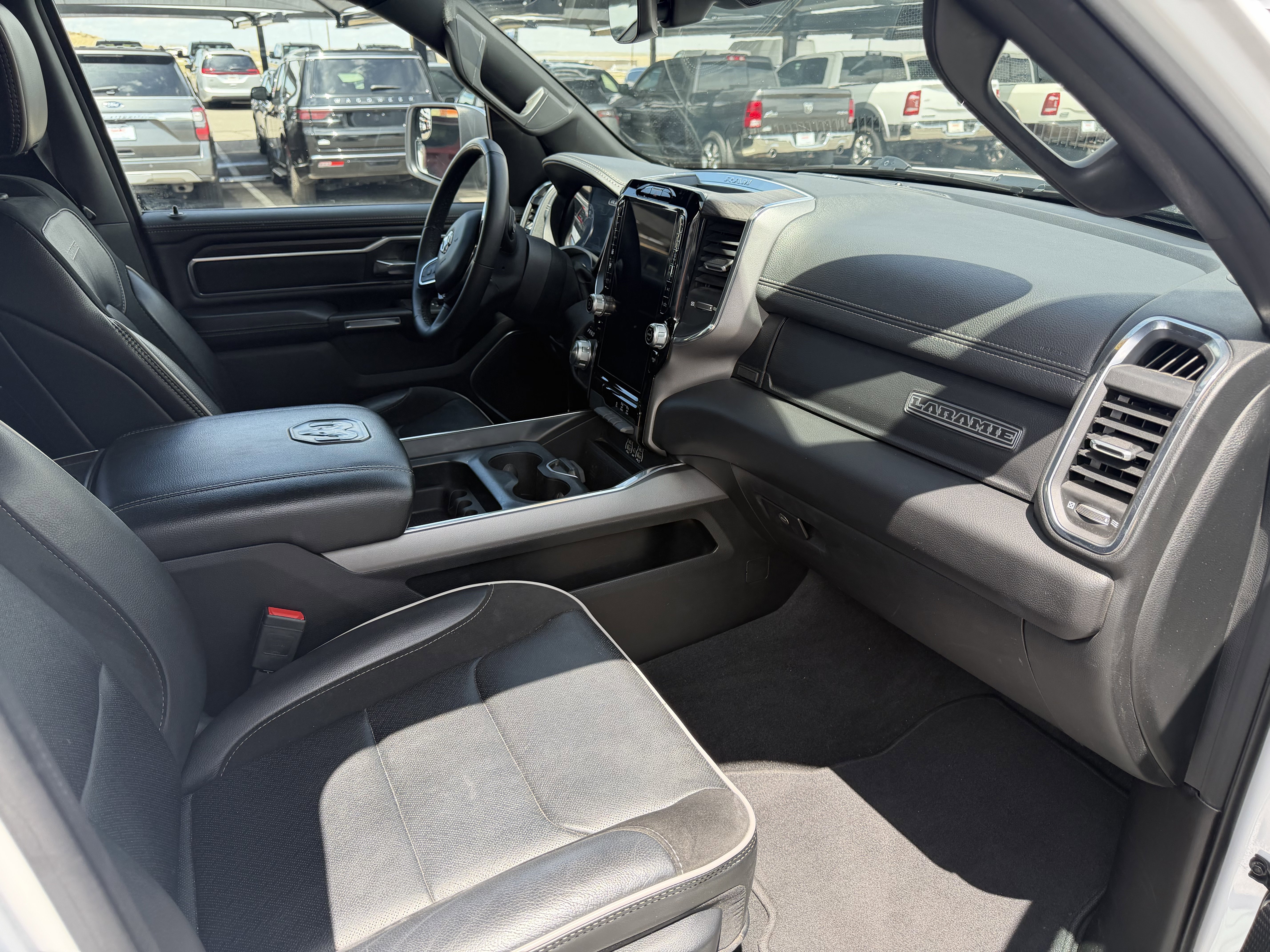 Used 2025 White Ram Laramie image 12