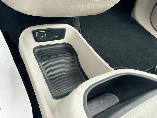 Used 2024 Black Chrysler Touring L image 38