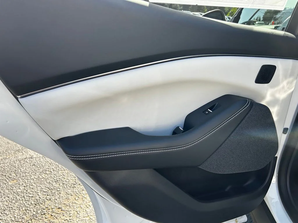 New 2026 Star White Metallic Tri-coat Ford Premium image 8