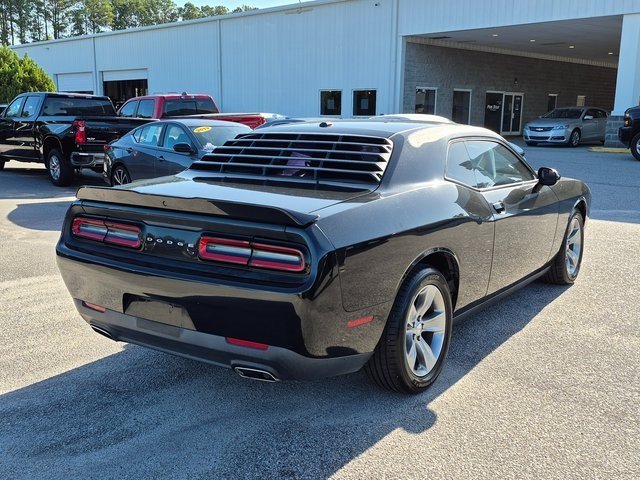 Used 2018 Dodge Challenger SXT with VIN 2C3CDZAG7JH317681 for sale in Florence, SC