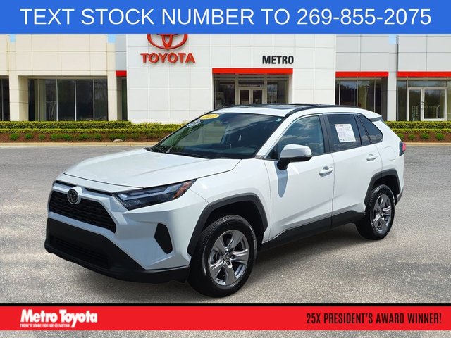 2023 Toyota RAV4 XLE
