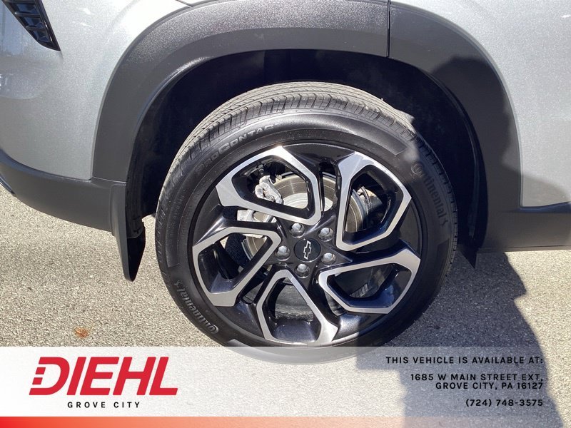 Used 2025 Gray Chevrolet 2RS image 9