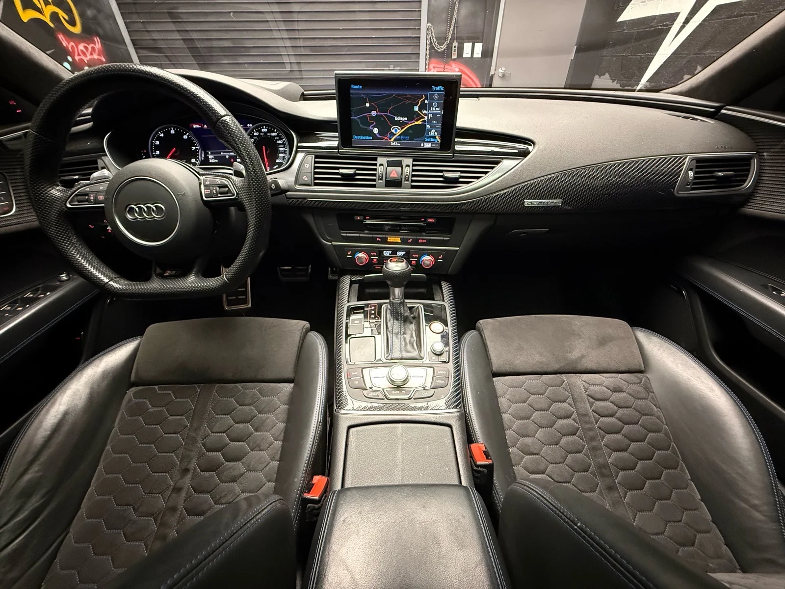 Used 2018 Black Audi 4.0T quattro performance image 20