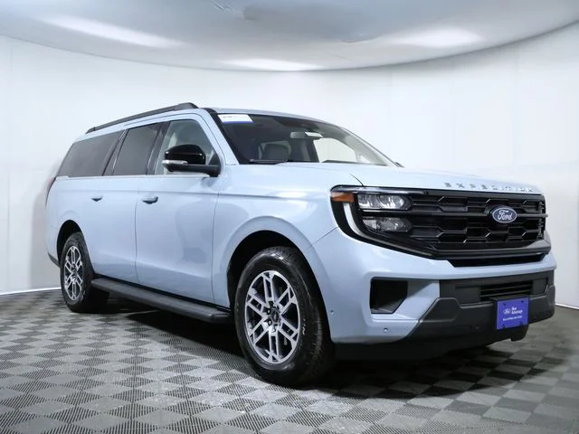 2025 Ford Expedition Active MAX 4x4's photo