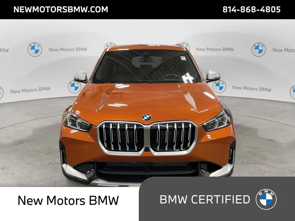 Used 2024 Orange Metallic BMW xDrive28i image 8