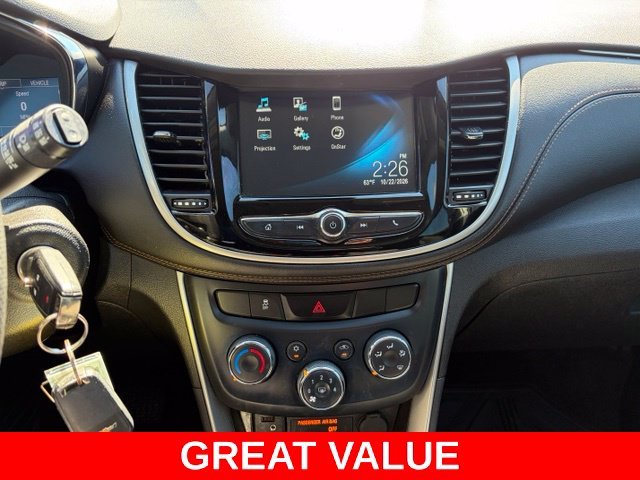 Used 2017 White Chevrolet LS image 21