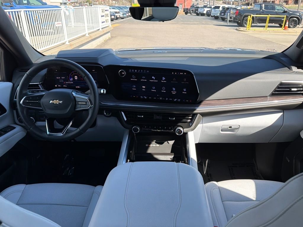 2025 Chevrolet Tahoe Premier - Photo 12