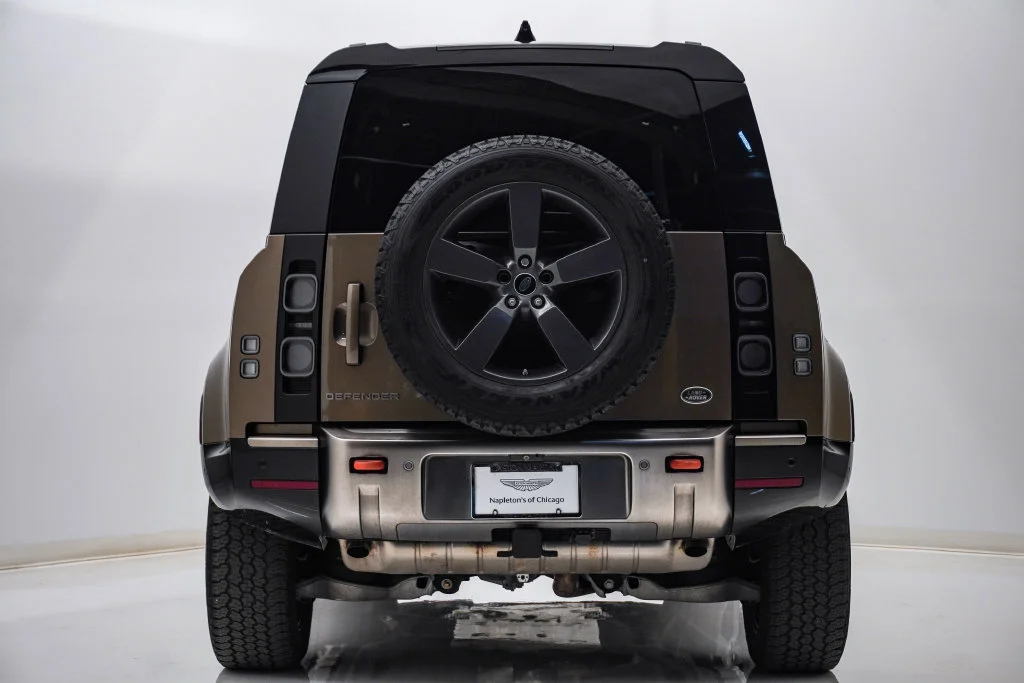 Used 2021 Gondwana Stone Metallic Land Rover X image 8