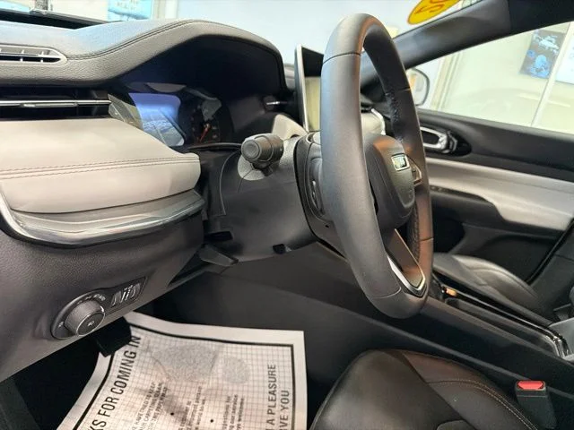 Used 2024 White Jeep Limited image 17