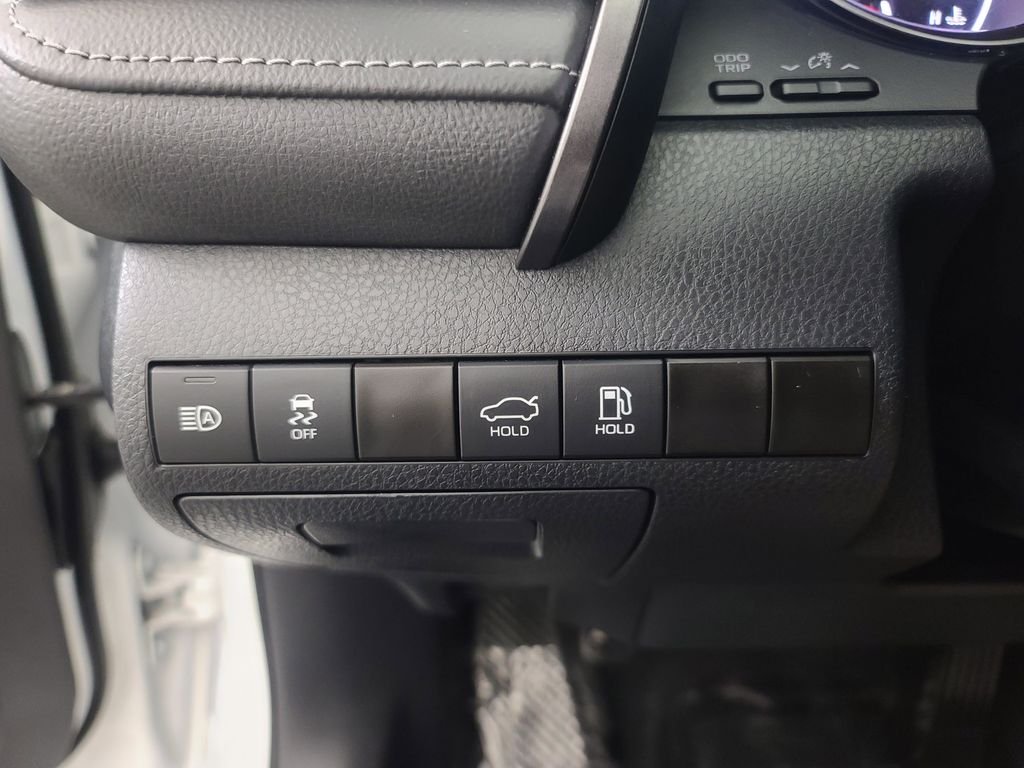 2024 Toyota Camry SE - Photo 26