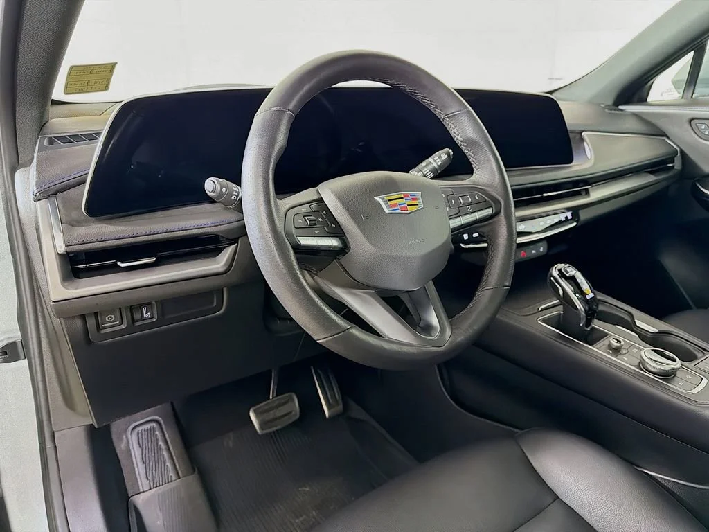 2024 Cadillac XT4 Sport - Photo 10