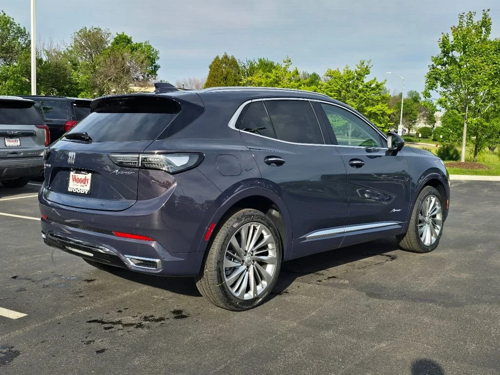 New 2026 Midnight Opal Buick Avenir image 9