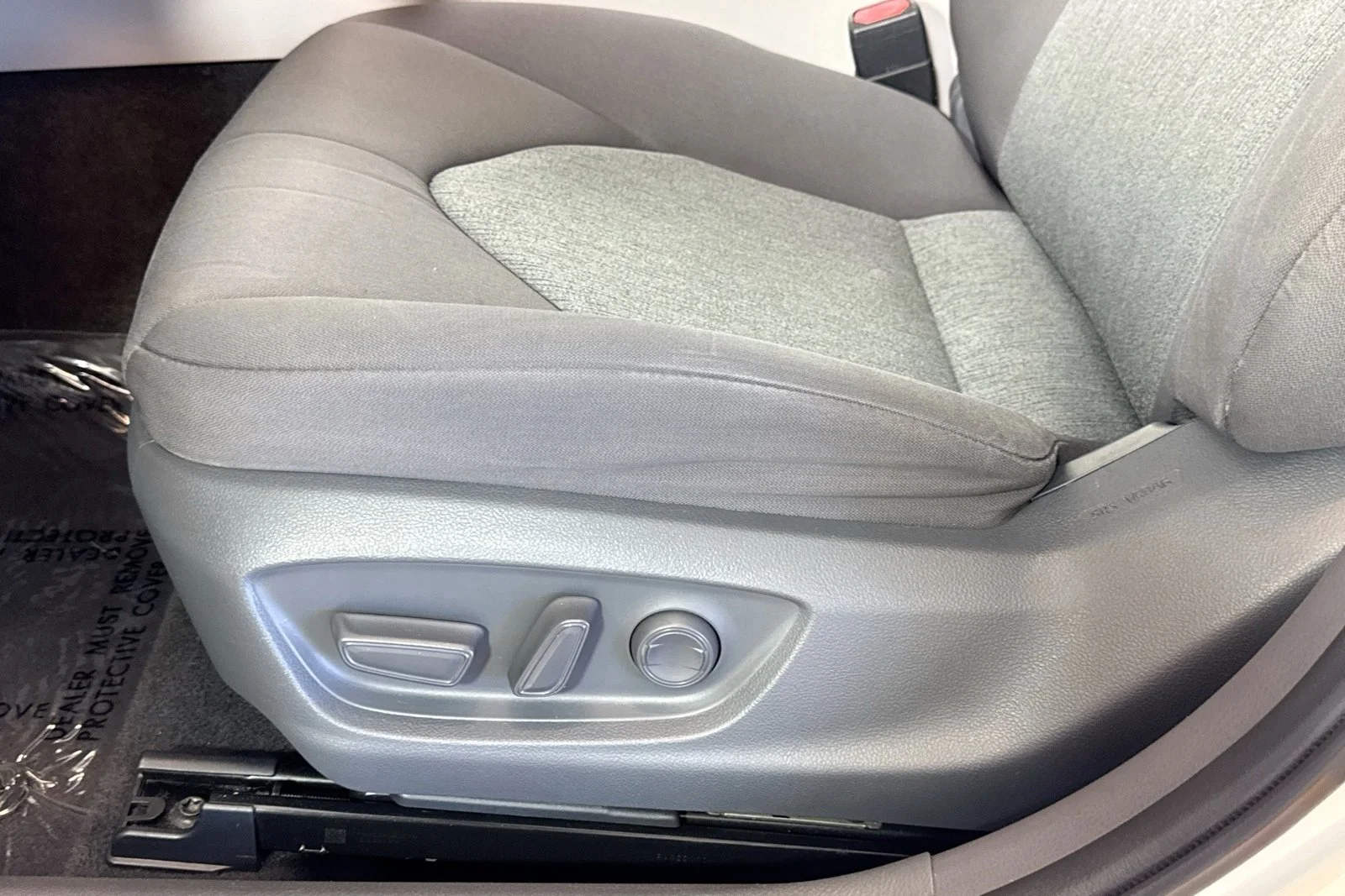 Used 2019 Black Toyota LE image 17