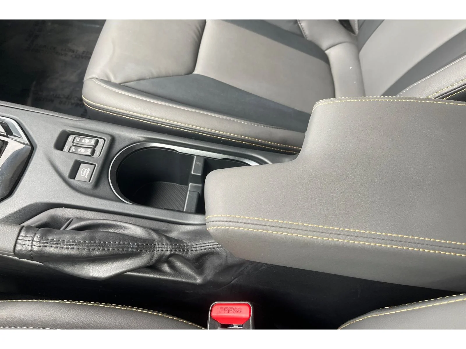 Used 2021 CRYSTAL WHITE PEA Subaru Sport image 29