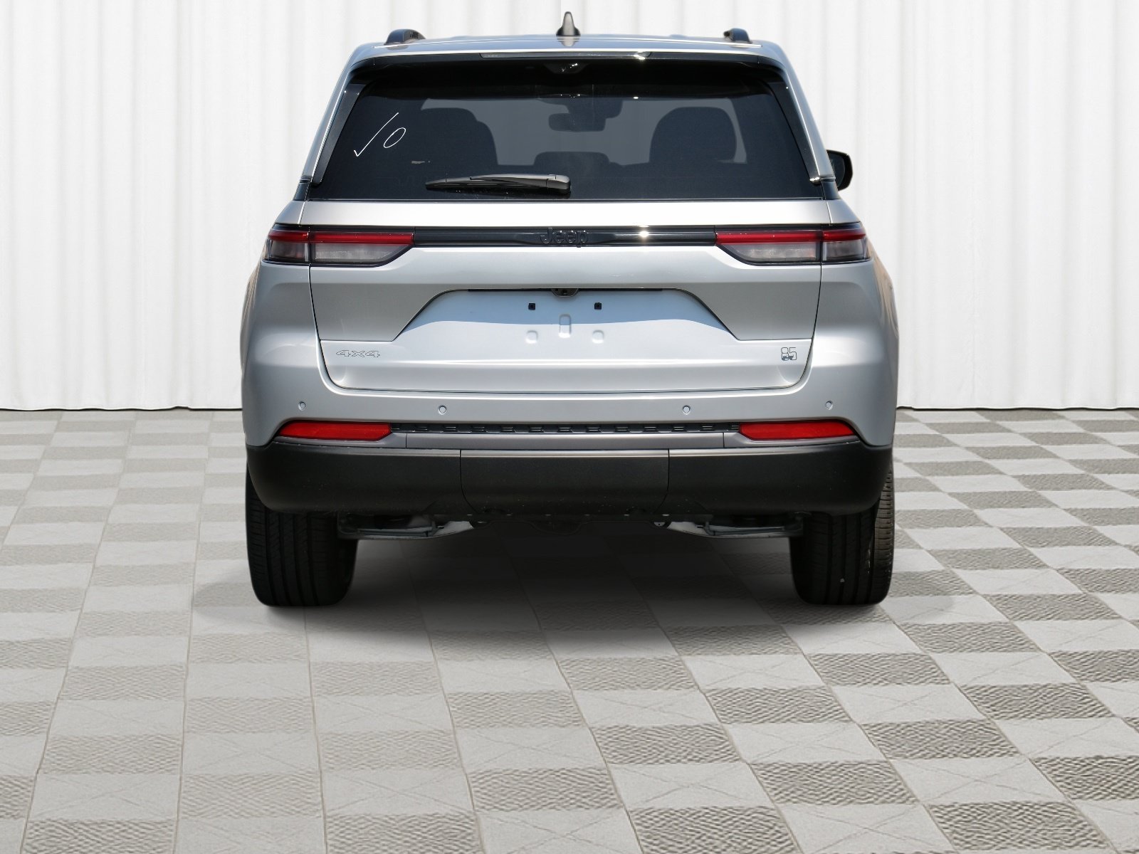 New 2026 Silver Zynith Jeep 85th Anniversary Edition image 32