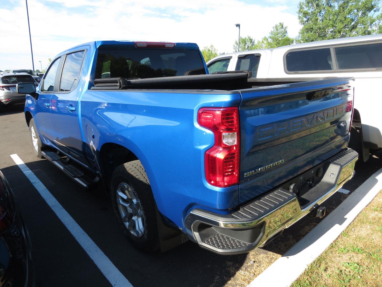 Used 2023 Glacier Blue Metallic Chevrolet LT image 8