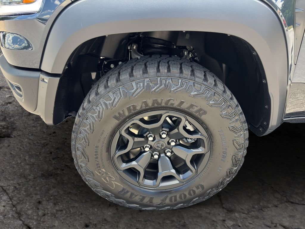 New 2026 Forged Blue Metallic Exterior Paint RAM RHO image 15
