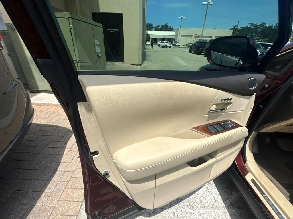 Used 2015  Lexus 350 image 15