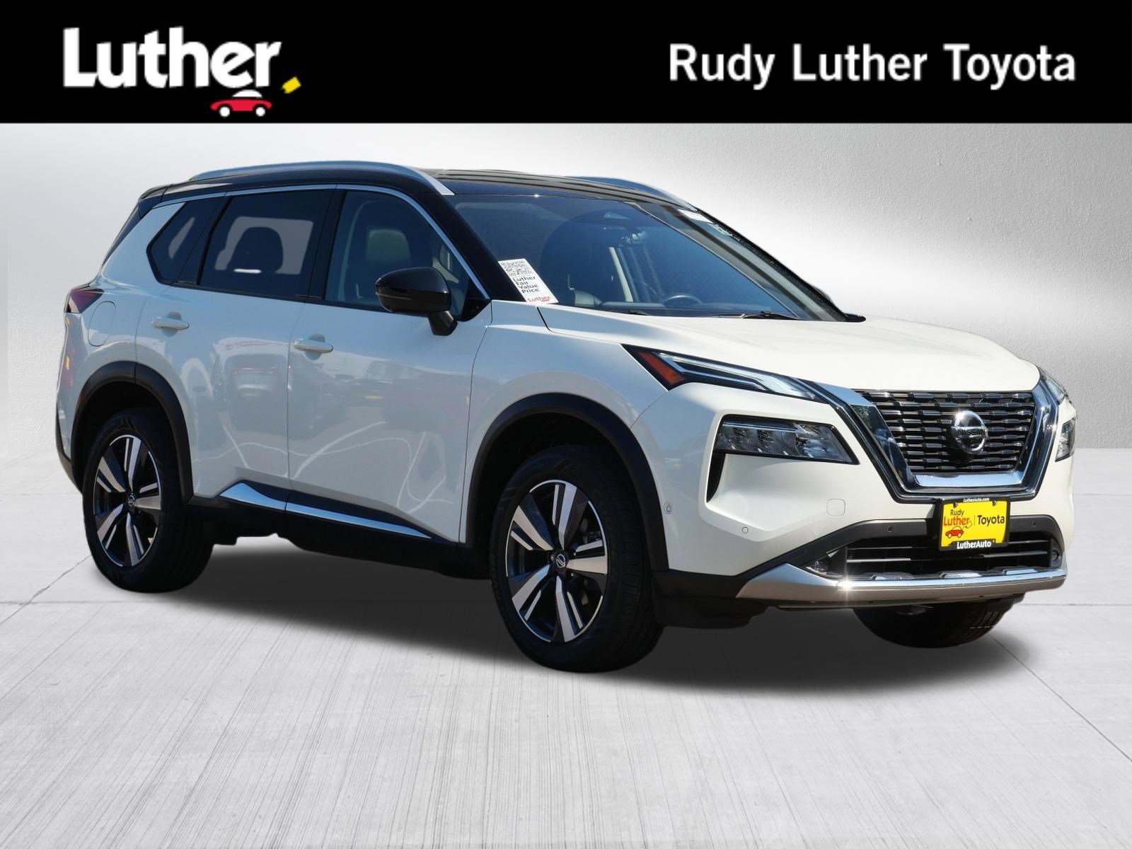 2021 Nissan Rogue Platinum AWD's photo