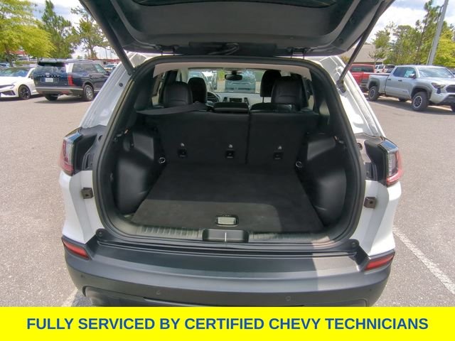 Used 2023 White Jeep Altitude image 41