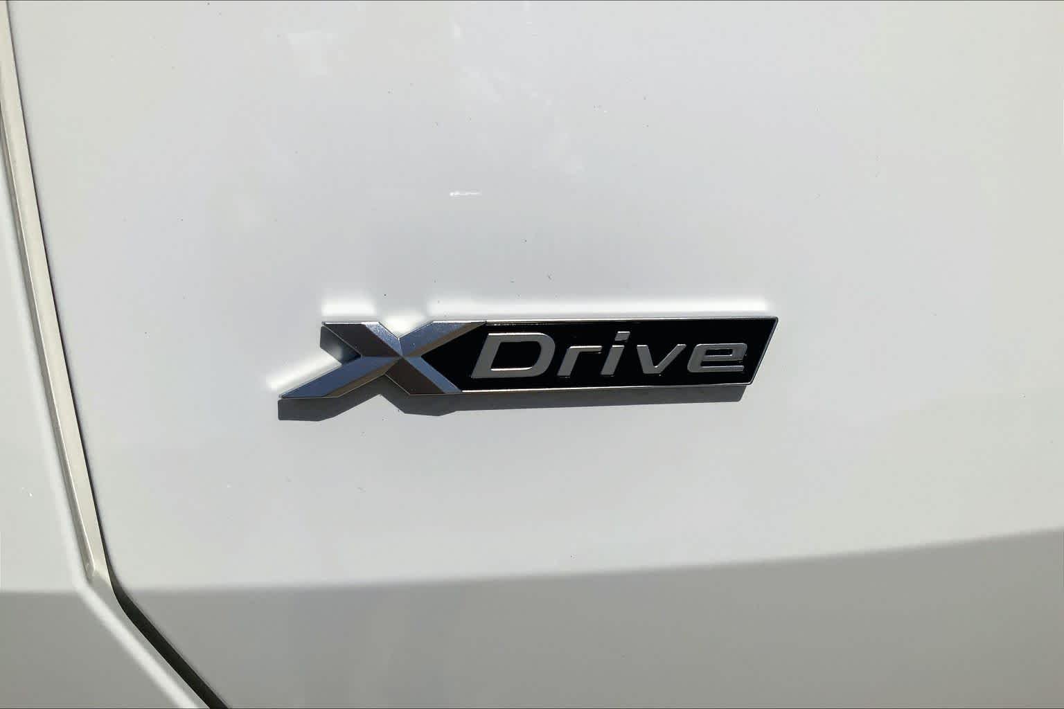 2026 BMW X3 30 - Photo 65