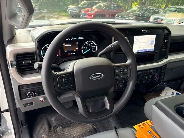 New 2026 Oxford White Ford XL image 26