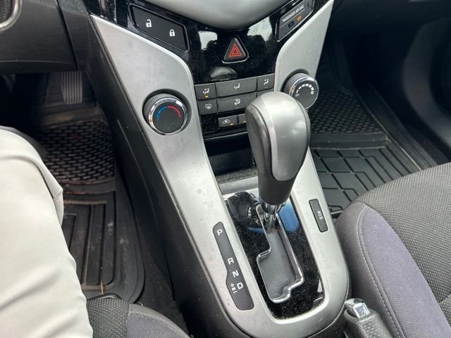 Used 2013 Black Chevrolet 1LT image 23