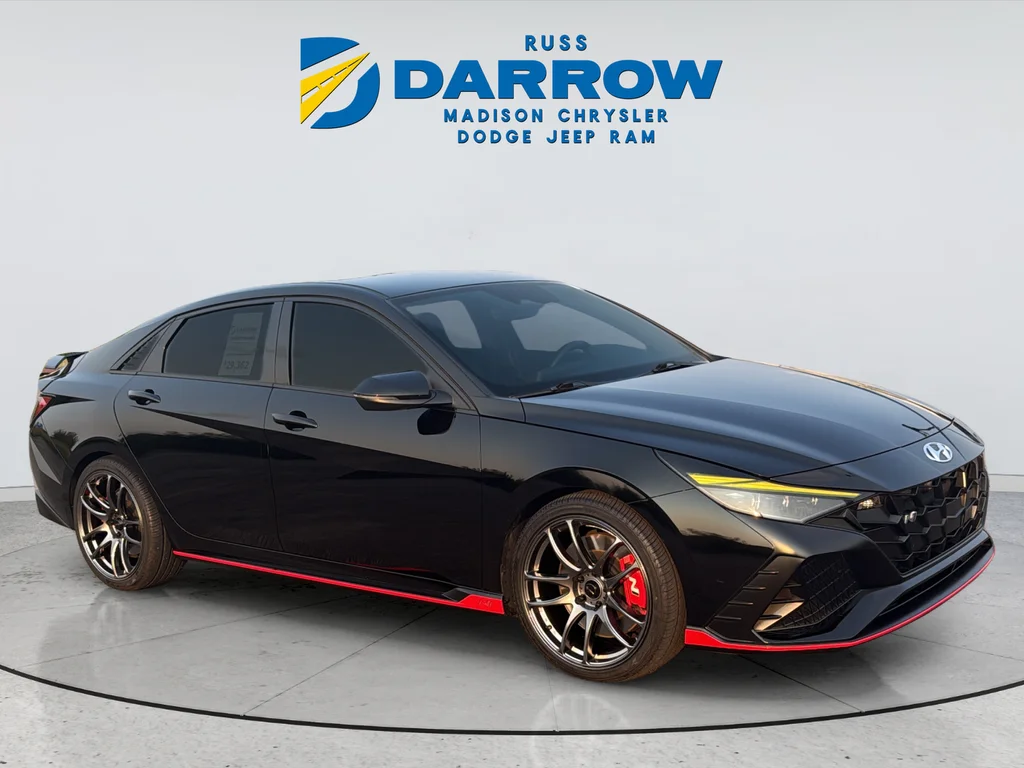 Used 2022 Black Hyundai Base image 7