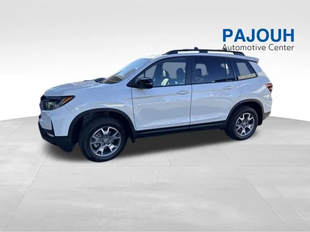 Used 2023 White Honda TrailSport image 1