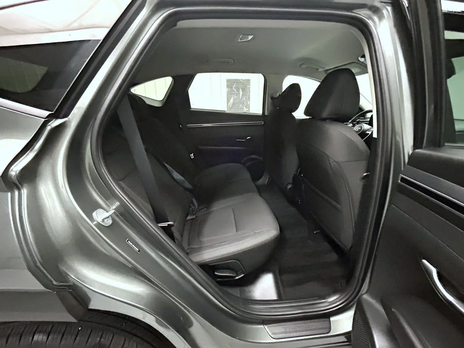 Used 2022 Gray Hyundai SEL image 18