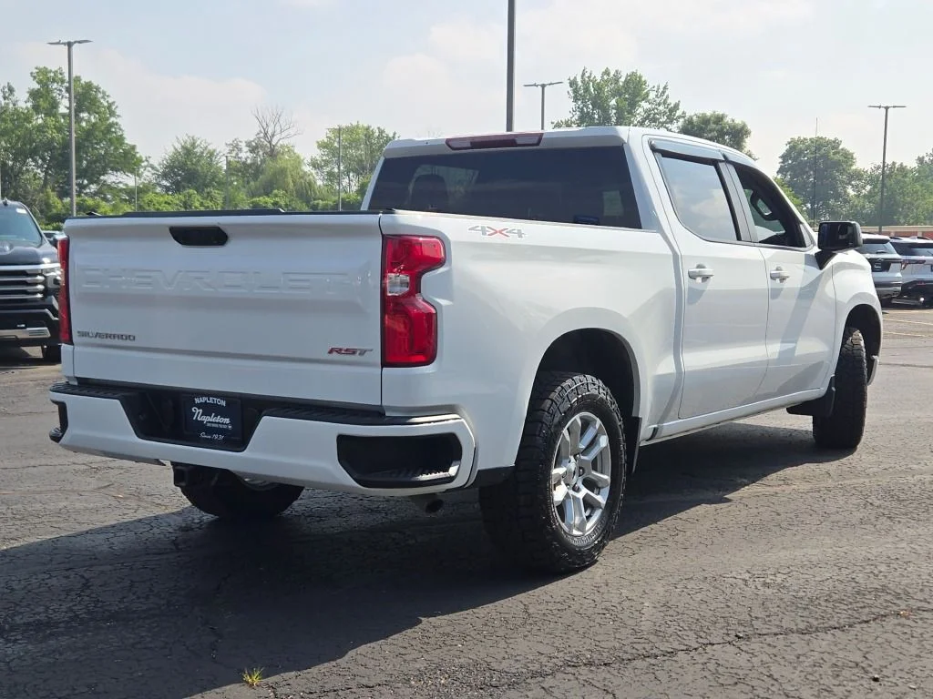 Used 2024 White Chevrolet RST image 12