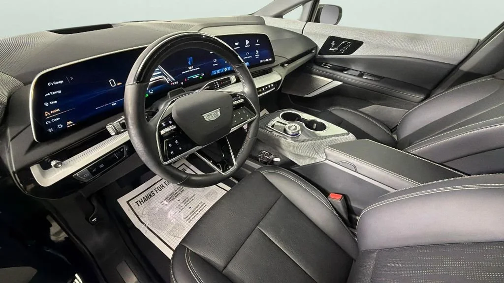 Used 2025 Black Raven Cadillac Luxury 2 image 18