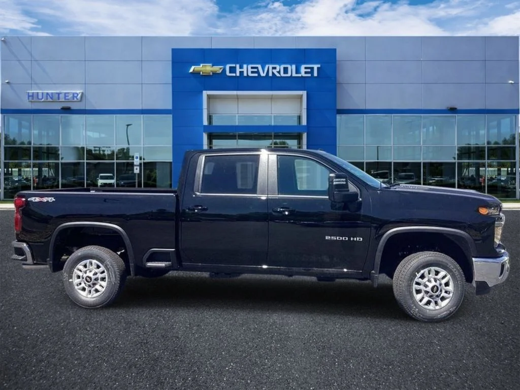 New 2026 Black Chevrolet LT image 6