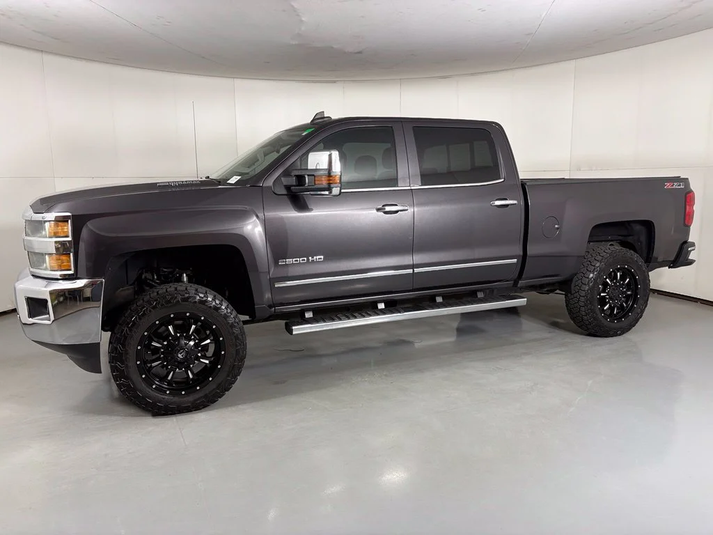 Used 2015 Gray Chevrolet LTZ image 5