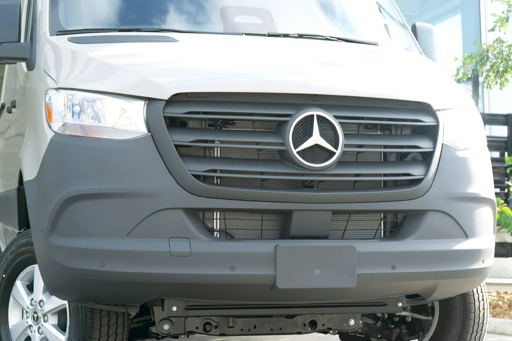 New 2025  Mercedes-Benz Cargo 144 WB image 3