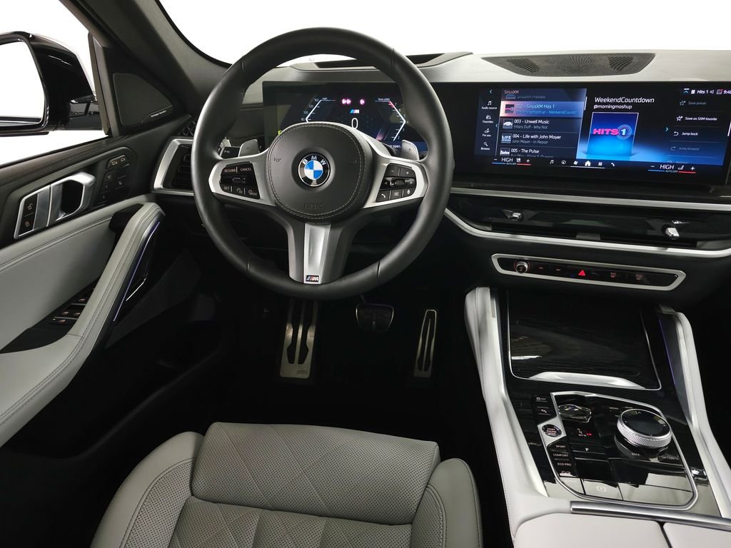 Used 2024 Gray Metallic BMW xDrive40i image 21