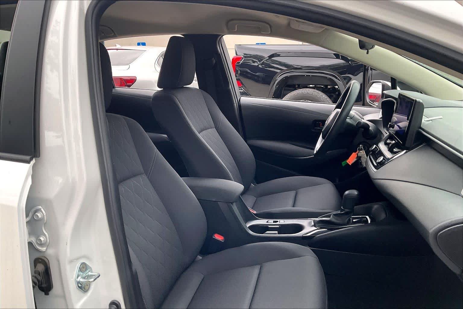 Used 2024 Ice Cap Toyota LE image 9