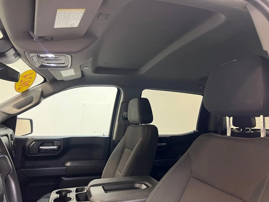 Used 2024 White Chevrolet WT image 16