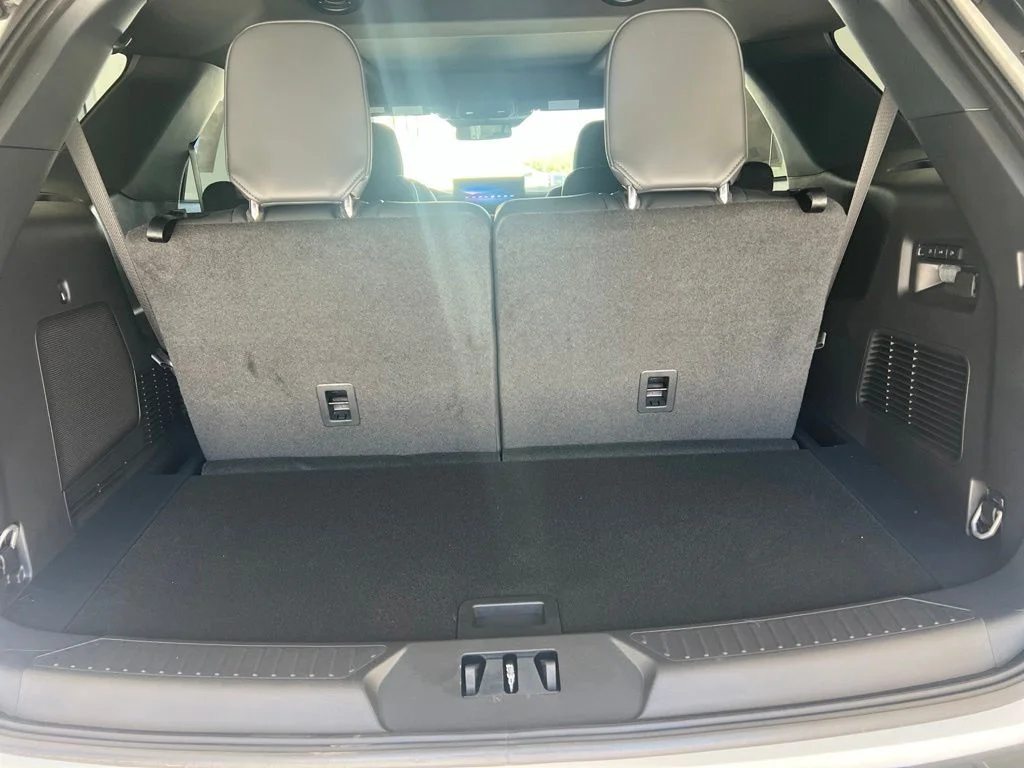 New 2026 Star White Metallic Tri-Coat Ford Tremor® image 38