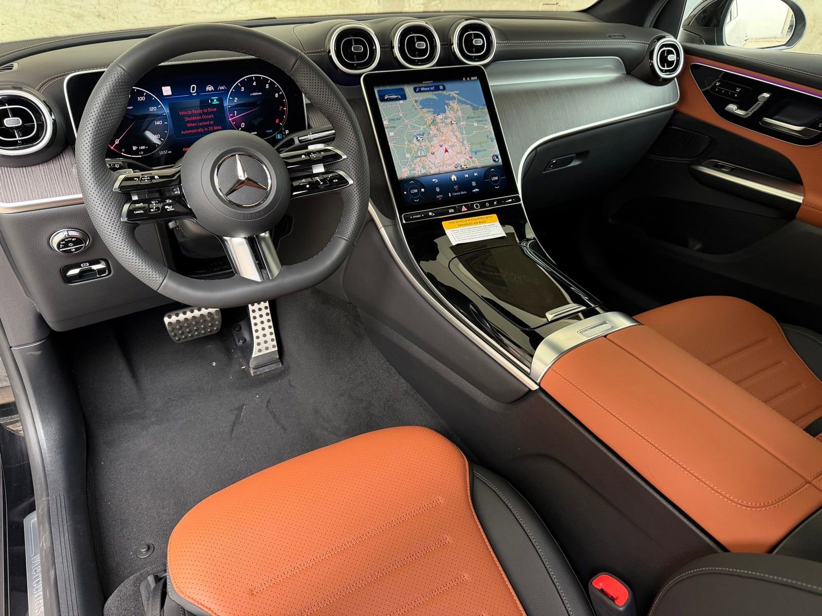 New 2026 Black Mercedes-Benz GLC 300 image 31