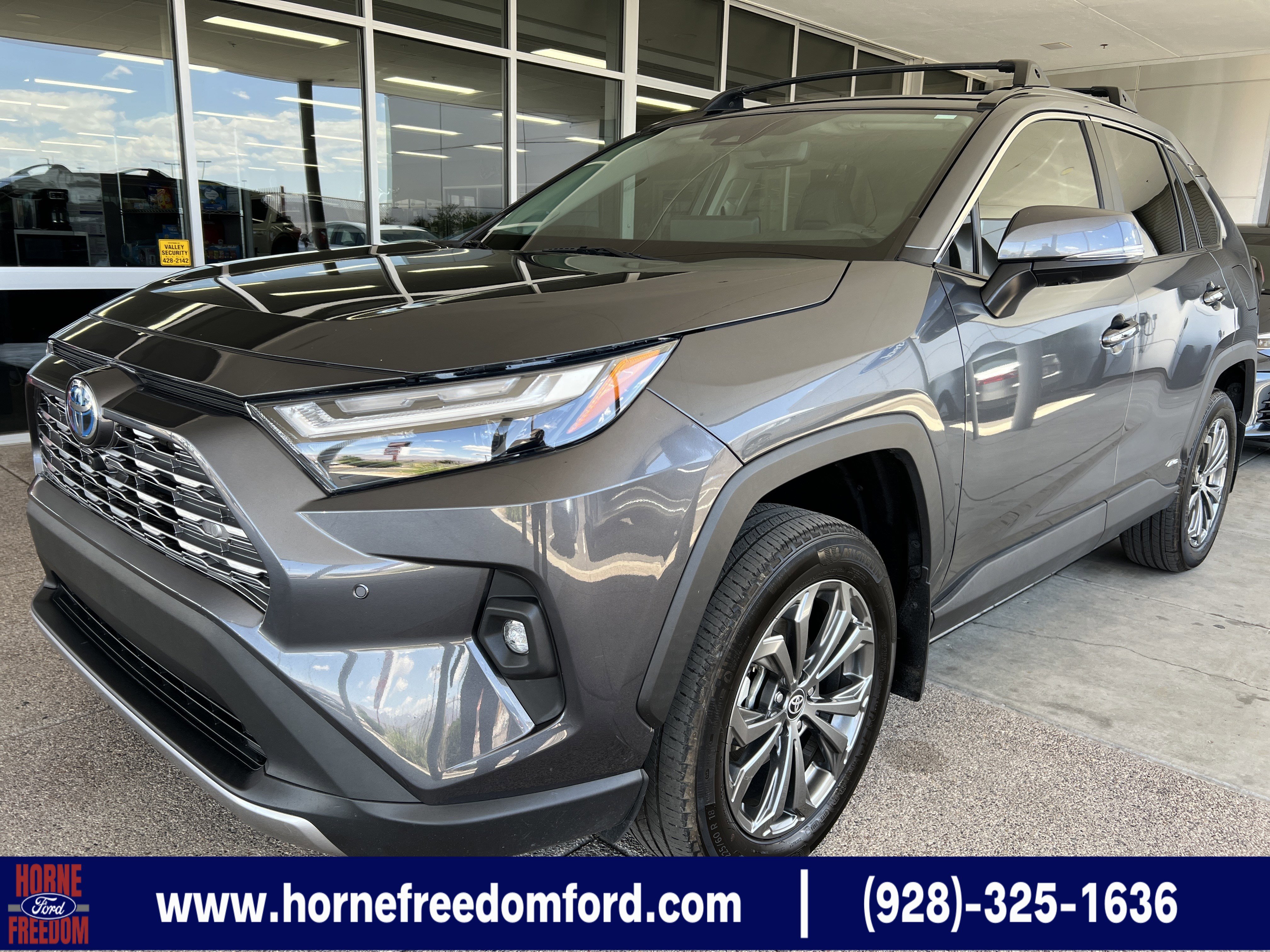 2024 Toyota RAV4 Hybrid Limited AWD's photo