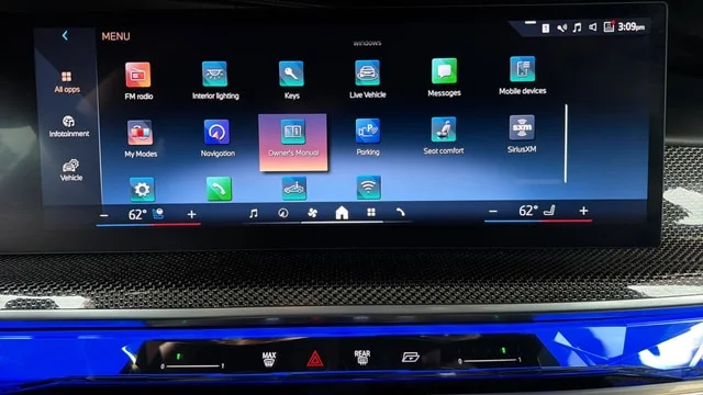 Used 2025 Black Sapphire Metallic BMW 760i xDrive image 43