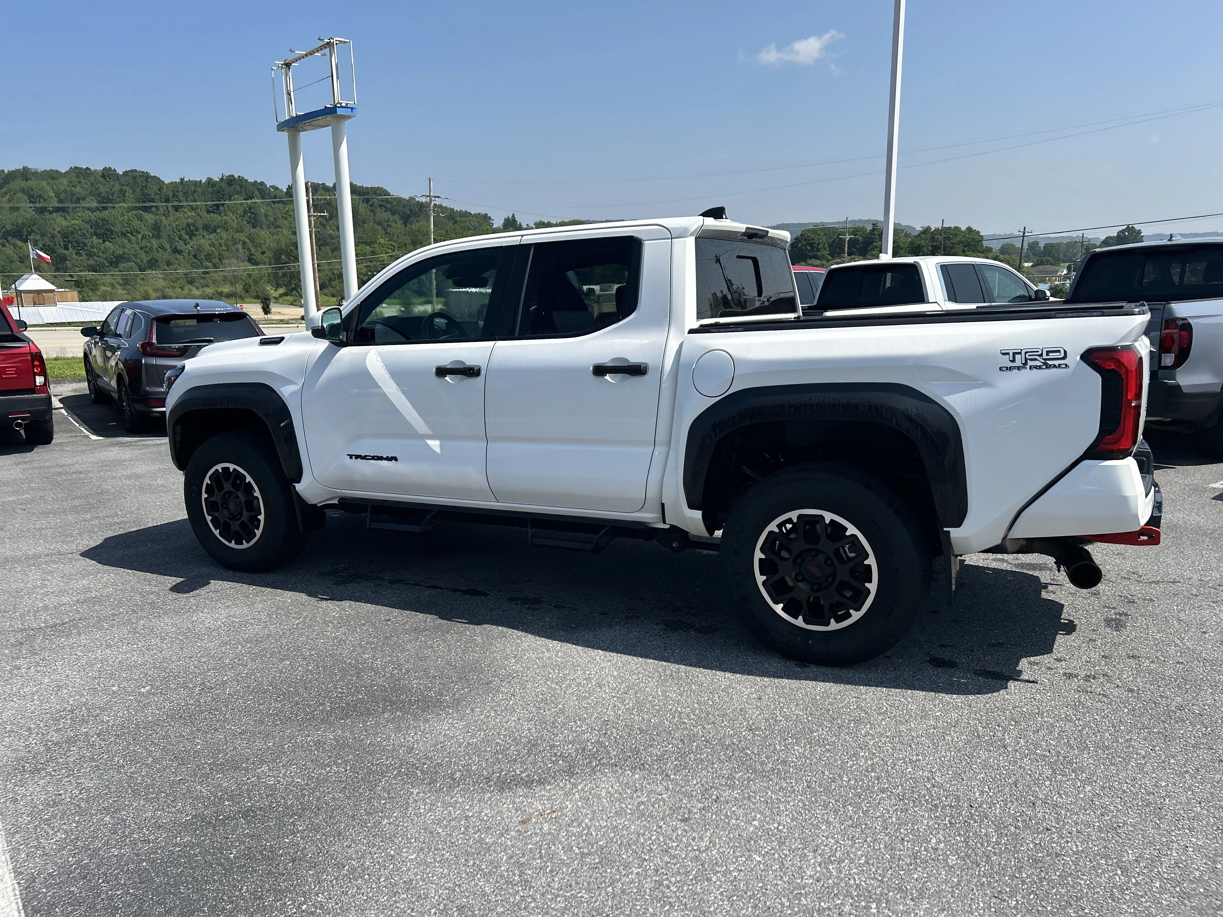 Used 2024 Ice Cap Toyota TRD Off Road Hybrid image 10