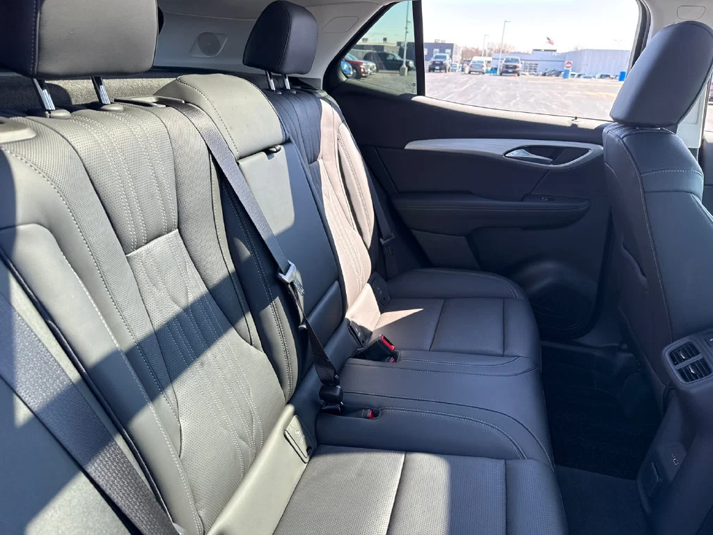 2026 Buick Envision Avenir - Photo 39