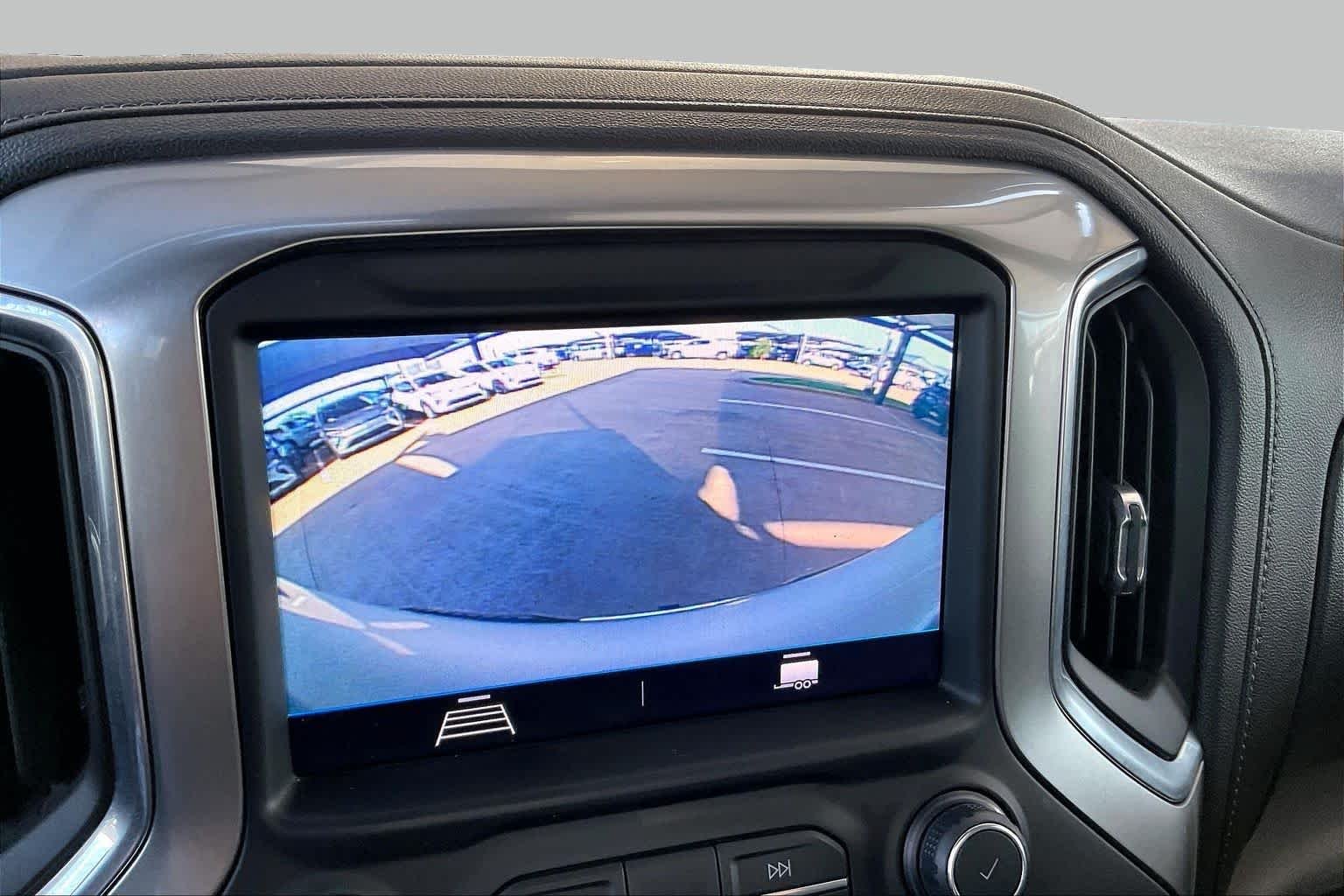 Used 2019 Silver Ice Metallic Chevrolet LT image 25