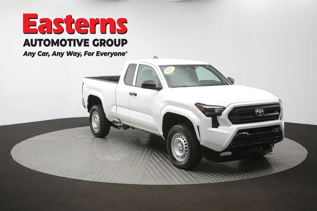Used 2025 White Toyota SR image 47