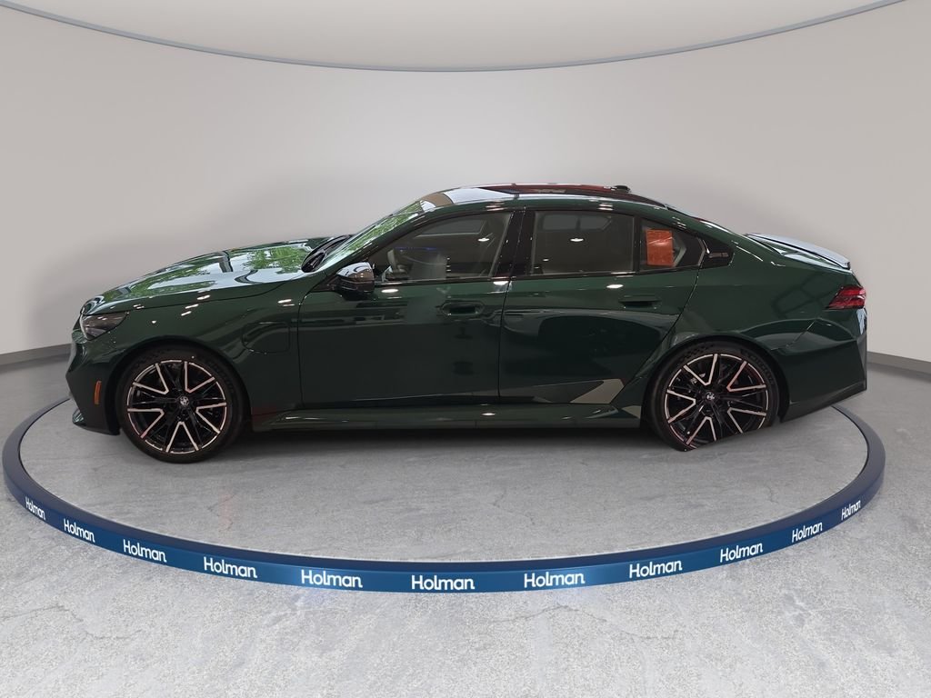 New 2027 Special Order Color BMW  image 7