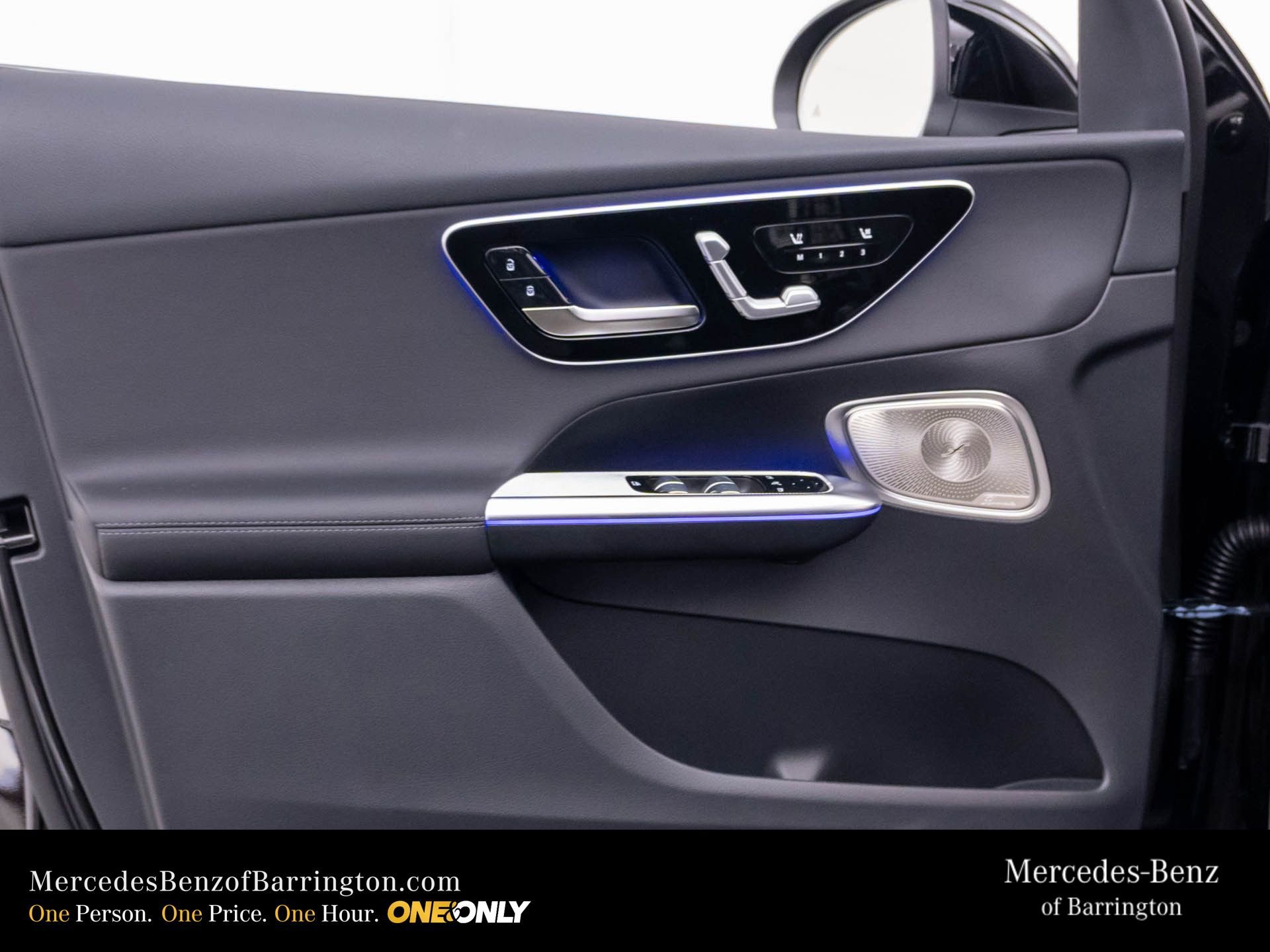 New 2026 Black Mercedes-Benz GLC 300 image 59